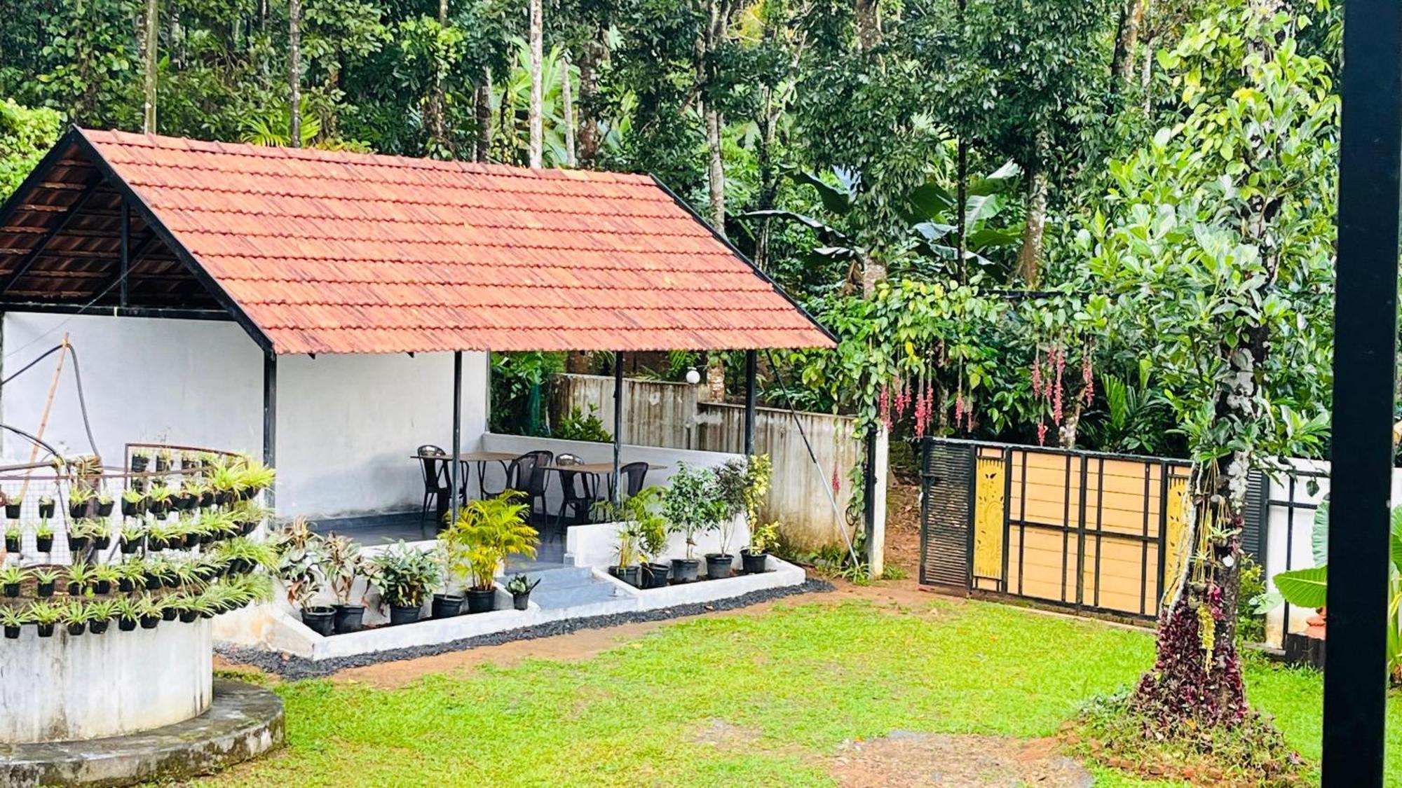 Partho Home Stay Padinjarathara Exterior foto